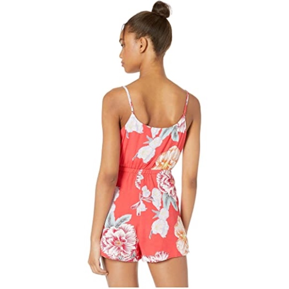 Cupcakes and Cashmere Hibiscus Romper Revolve - Picture 5 of 11